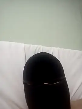 Snapshot of Kidding_Road chatting on December 13, 4:11 am Kidding Road online show from December 13, 4:11 am