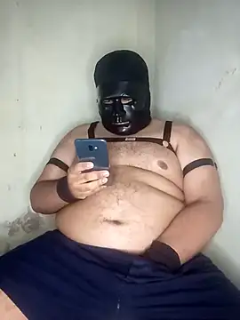 Snapshot of Kidding_Road chatting on September 21, 3:41 am Kidding Road online show from September 21, 3:41 am