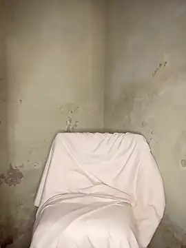 Snapshot of Kidding_Road chatting on October 13, 2:55 am Kidding Road online show from October 13, 2:55 am