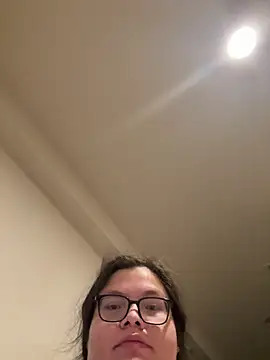 LiverandBrat77 online show from April 4, 2:10 am