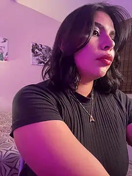 Snapshot of GigiiStone chatting on March 26, 11:32 pm GigiiStone online show from March 26, 11:32 pm