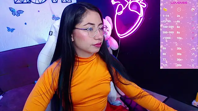 demyanderson  online show from February 15, 11:14 pm