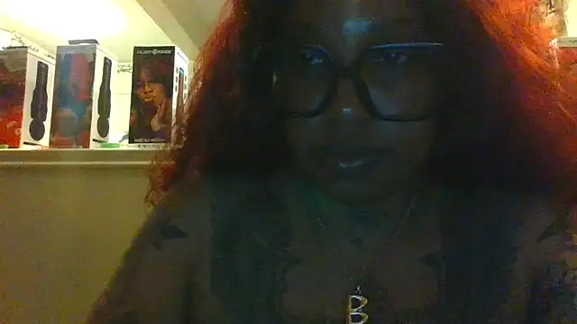 Snapshot of ShaBrimDaPornstar chatting on April 3, 12:41 am ShaBrimDaPornstar online show from April 3, 12:41 am