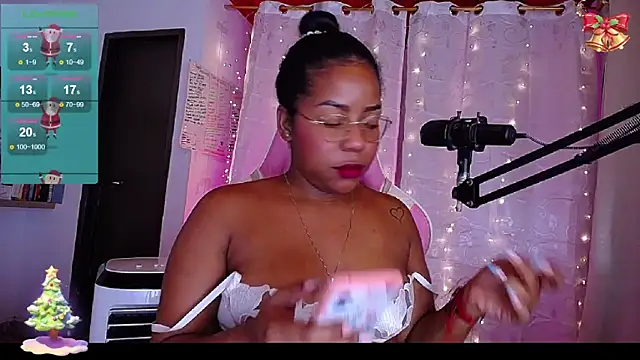 samanthaabloom online show from December 20, 2:19 am