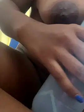 samanthaabloom online show from November 10, 6:40 pm