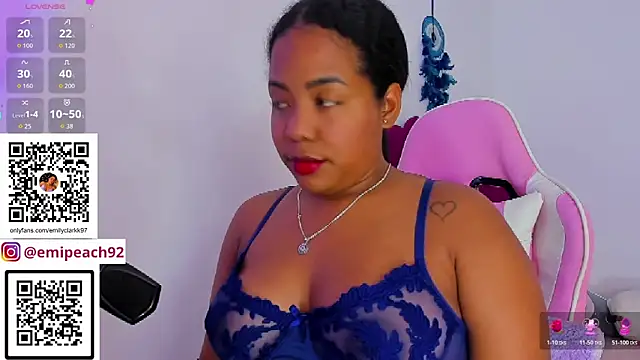 samanthaabloom online show from May 14, 3:02 am