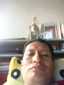 Snapshot of manuel1976 chatting on May 31, 9:16 pm manuel1976 online show from May 31, 9:16 pm