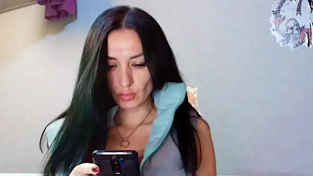 Snapshot of Siaconna chatting on October 18, 6:48 am Siaconna online show from October 18, 6:48 am