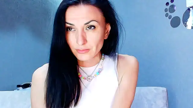 Snapshot of Siaconna chatting on May 4, 7:26 am Siaconna online show from May 4, 7:26 am