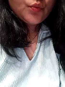 Snapshot of Doll_Nepali chatting on December 15, 5:28 pm Doll Nepali online show from December 15, 5:28 pm