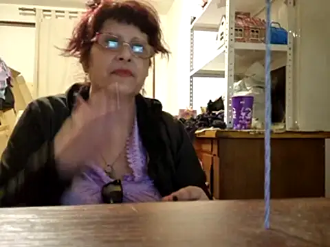 Snapshot of Samantha_Squirt@xh chatting on April 26, 10:51 pm Samantha Squirtxh online show from April 26, 10:51 pm