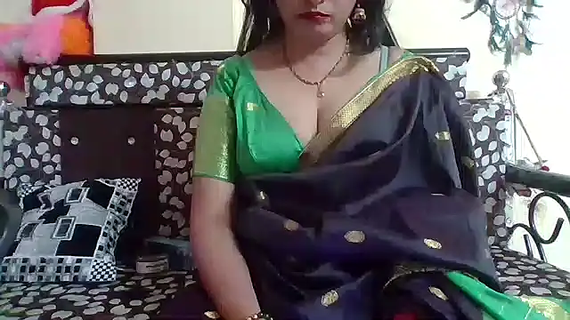 Snapshot of NautyBabe chatting on September 28, 5:24 am NautyBabe online show from September 28, 5:24 am