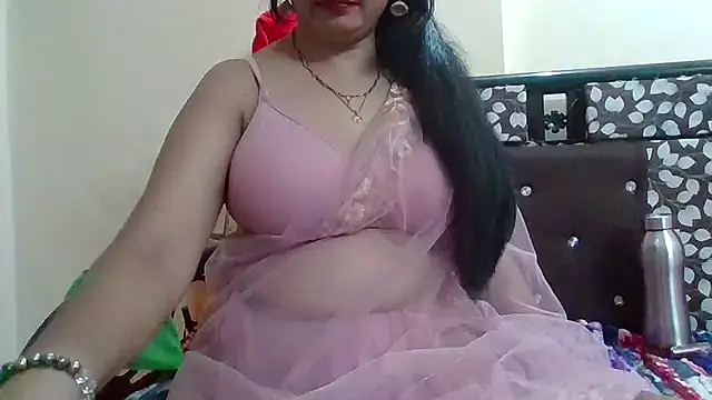 Snapshot of NautyBabe chatting on October 10, 6:07 pm NautyBabe online show from October 10, 6:07 pm