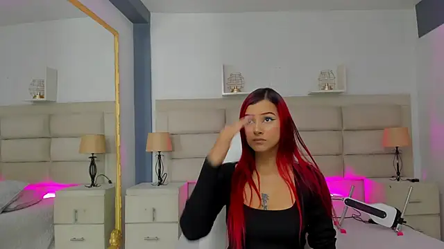 CinthiaCollins online show from December 3, 9:13 pm