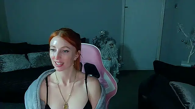 Red firesquirt online show from December 14, 9:13 pm