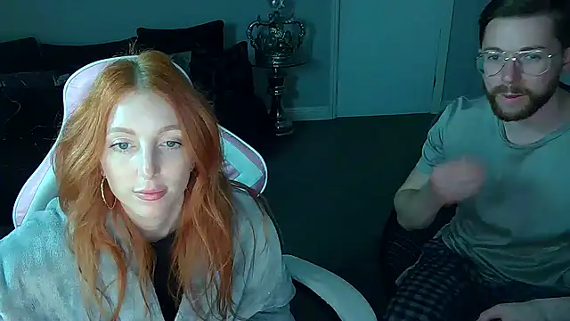 Red firesquirt online show from March 16, 9:37 pm