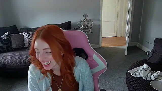 Red firesquirt online show from March 21, 2:29 pm