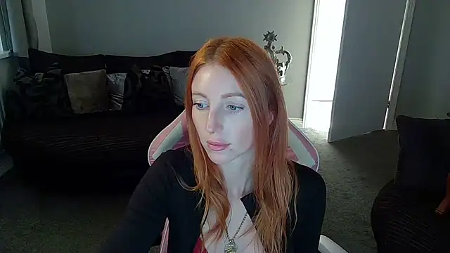 Red firesquirt online show from September 25, 2:21 pm