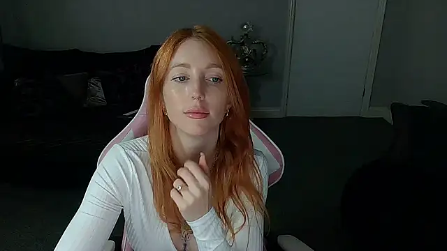 Red firesquirt online show from October 8, 2:14 pm