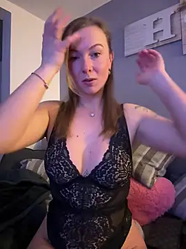 BunnyDiamond1 online show from February 5, 8:13 pm