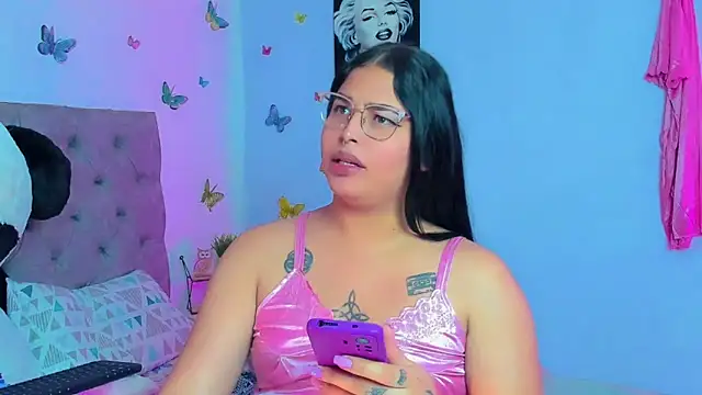 Snapshot of mabellfox chatting on December 20, 9:50 pm mabellfox online show from December 20, 9:50 pm