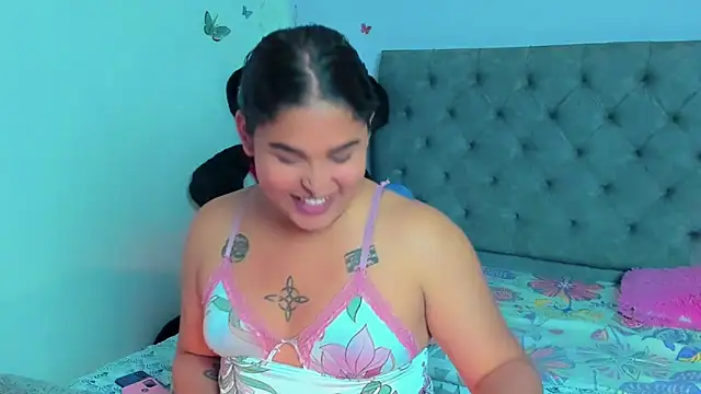 Snapshot of mabellfox chatting on February 26, 11:48 pm mabellfox online show from February 26, 11:48 pm
