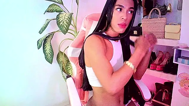 carmen14 online show from May 4, 5:36 am