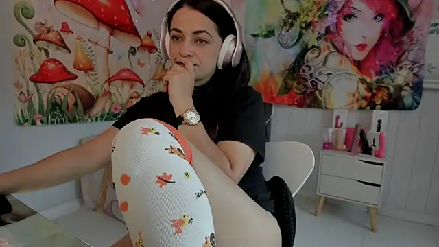 LovelyAzucena online show from September 27, 2:55 pm