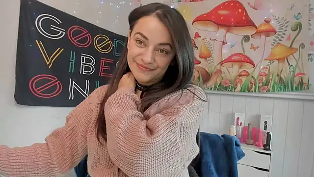 LovelyAzucena online show from December 22, 2:58 pm