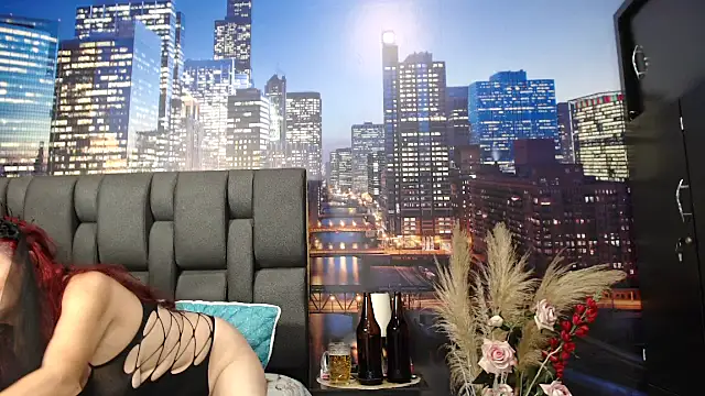 Snapshot of Lucy_mature8 chatting on April 23, 10:01 pm Lucy mature8 online show from April 23, 10:01 pm