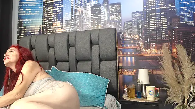 Snapshot of Lucy_mature8 chatting on May 17, 1:40 pm Lucy mature8 online show from May 17, 1:40 pm