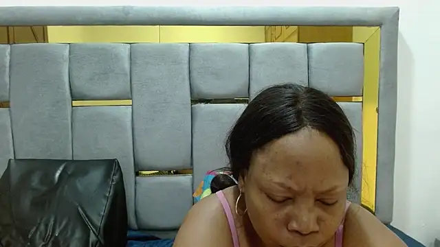 Snapshot of Cholatin chatting on September 23, 3:04 pm Cholatin online show from September 23, 3:04 pm