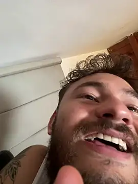 Snapshot of JacoLive chatting on February 18, 9:44 pm JacoLive online show from February 18, 9:44 pm