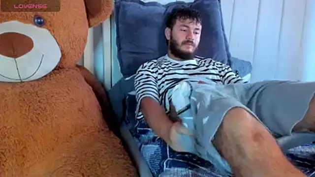 Snapshot of JacoLive chatting on February 25, 8:18 pm JacoLive online show from February 25, 8:18 pm