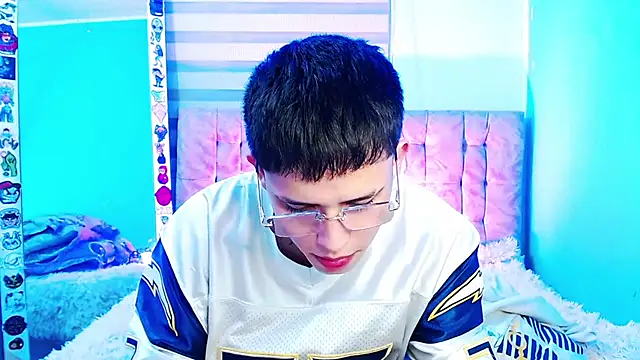 Snapshot of _justinmoon2 chatting on May 7, 4:51 am justinmoon2 online show from May 7, 4:51 am