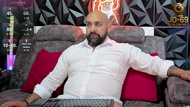 Snapshot of JD-69 chatting on September 23, 7:17 pm JD-69 online show from September 23, 7:17 pm