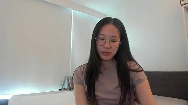 secretgirlfriendxo online show from June 11, 7:23 pm