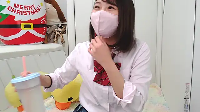 Snapshot of SUZU_ chatting on December 11, 1:06 pm SUZU online show from December 11, 1:06 pm