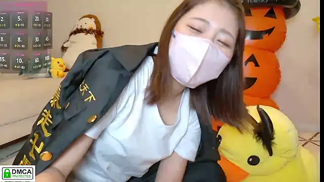 SUZU  online show from October 31, 1:12 pm