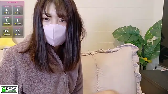 Snapshot of SUZU_ chatting on March 27, 9:36 pm SUZU online show from March 27, 9:36 pm