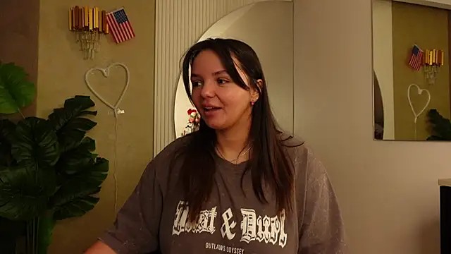 Snapshot of CelesteBailey chatting on March 5, 3:35 am CelesteBailey online show from March 5, 3:35 am