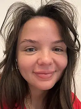 Snapshot of CelesteBailey chatting on March 11, 6:19 am CelesteBailey online show from March 11, 6:19 am