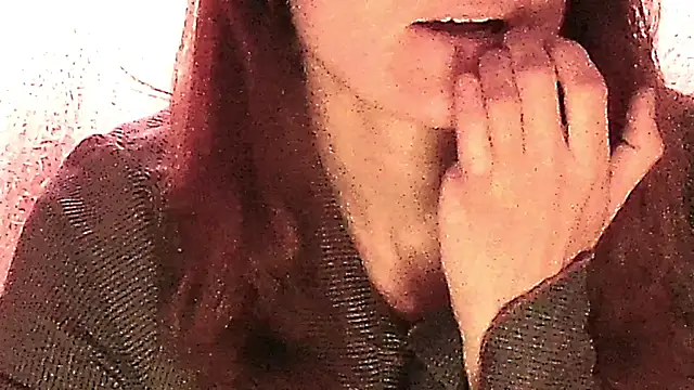 Snapshot of SecretAnni chatting on March 12, 7:13 am SecretAnni online show from March 12, 7:13 am
