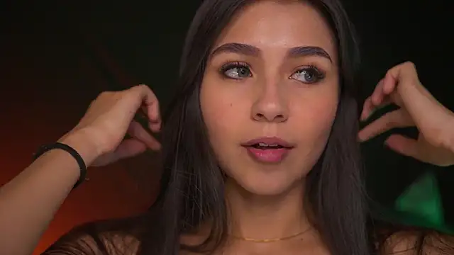 Ashley Jones9 online show from October 31, 2:07 pm