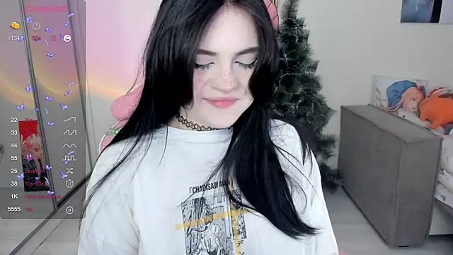 Snapshot of SelenaCute chatting on December 30, 5:26 am SelenaCute online show from December 30, 5:26 am