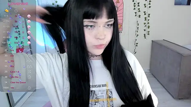 Snapshot of SelenaCute chatting on March 7, 9:40 am SelenaCute online show from March 7, 9:40 am