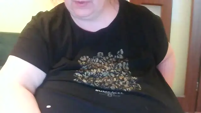 Nataliesbestjuggs online show from March 15, 6:25 pm