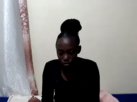 Snapshot of lizbela1 chatting on February 19, 3:27 pm lizbela1 online show from February 19, 3:27 pm