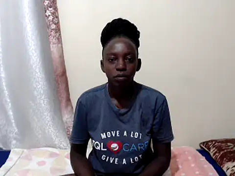 Snapshot of lizbela1 chatting on March 14, 4:43 am lizbela1 online show from March 14, 4:43 am