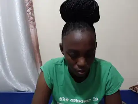 Snapshot of lizbela1 chatting on March 20, 7:04 pm lizbela1 online show from March 20, 7:04 pm